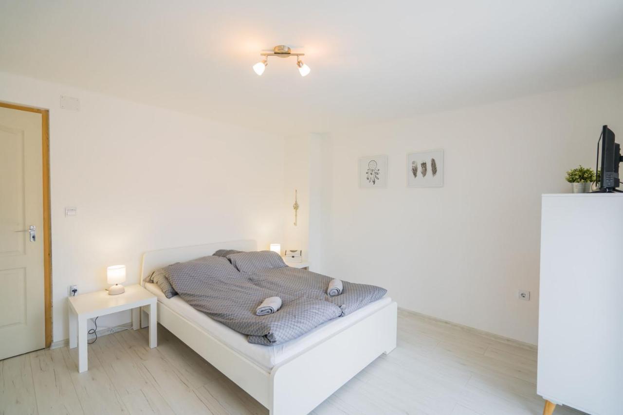 Zigzag Apartman Siófok Exteriér fotografie